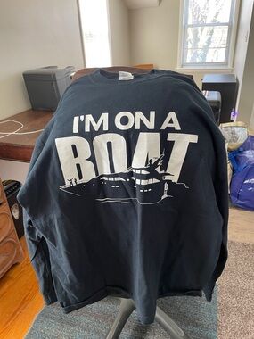 Gildan Black Crewneck Cotton T-Shirt